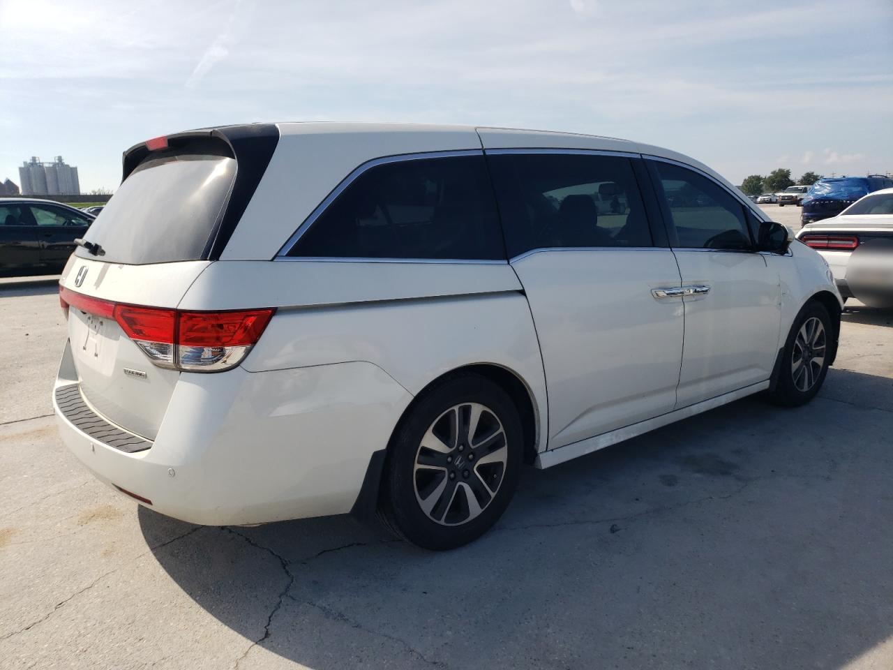2014 Honda Odyssey VIN 5FNRL5H94EB126952 Copart auction photo, front end damage thumbnail 3