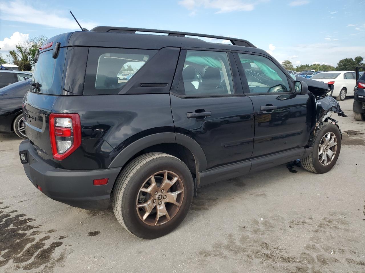 2022 Ford Bronco VIN 3FMCR9A63NRD28414 Copart auction photo, front end damage thumbnail 3