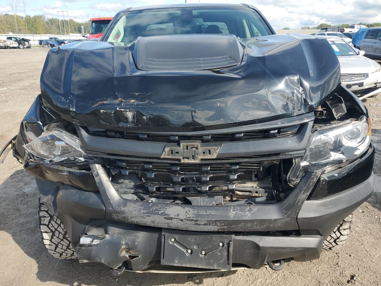 2019 Chevrolet Colorado VIN 1GCPTEE18K1133848 Copart auction photo, front end / rear end damage thumbnail 11