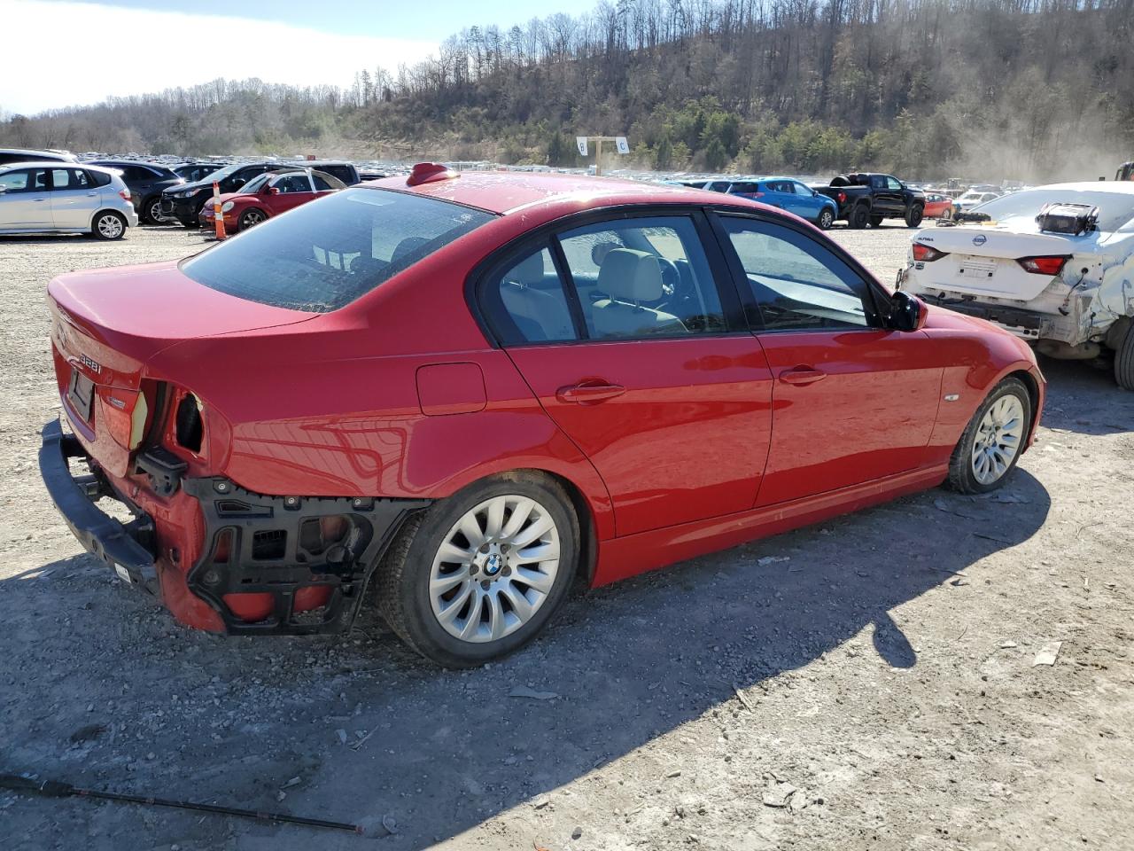 2009 BMW 3er VIN WBAPH53599A435910 Copart auction photo, rear end damage thumbnail 3