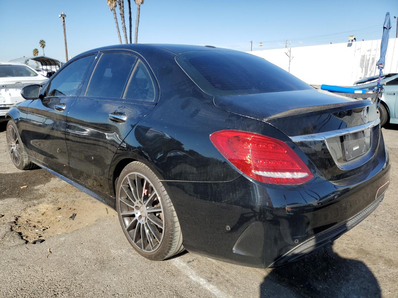 2018 Mercedes-Benz C-klasse VIN 55SWF6EBXJU255469 Copart auction photo, front end / minor dent/scratches damage thumbnail 2