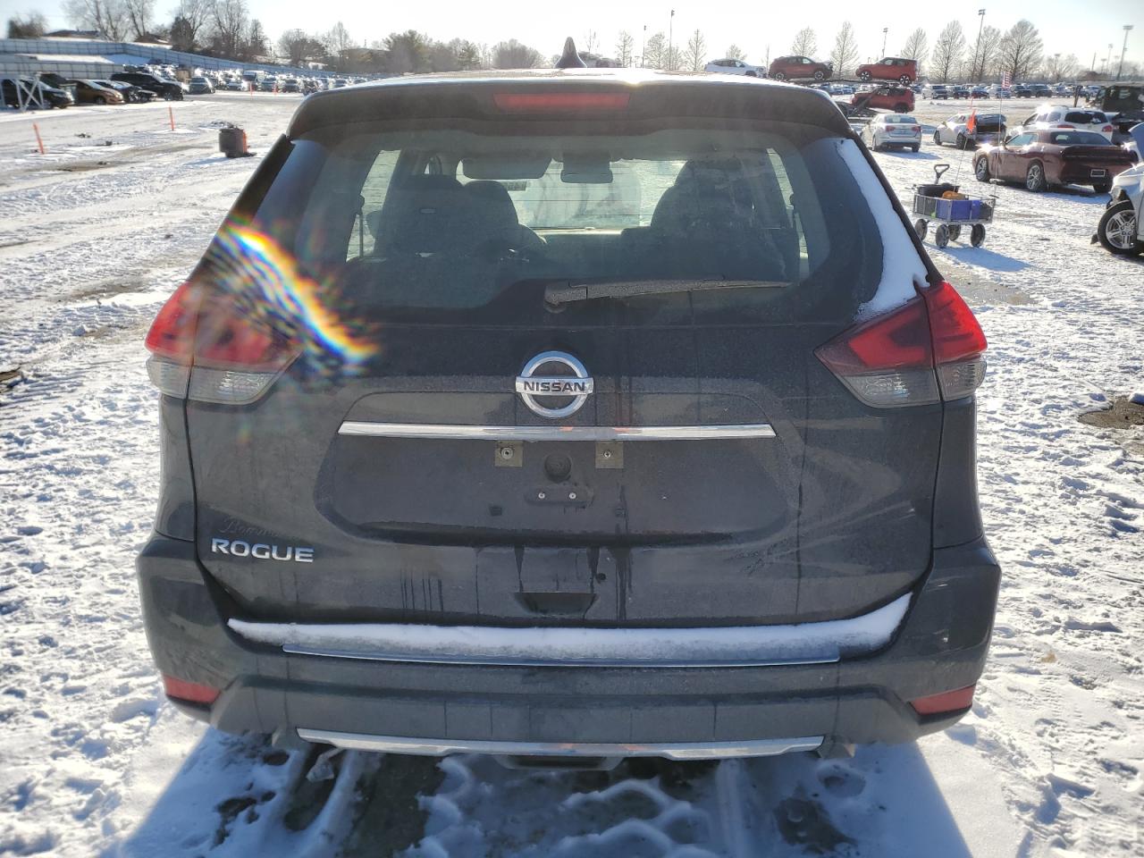 2017 Nissan Rogue VIN KNMAT2MT3HP614703 Copart auction photo, front end damage thumbnail 6