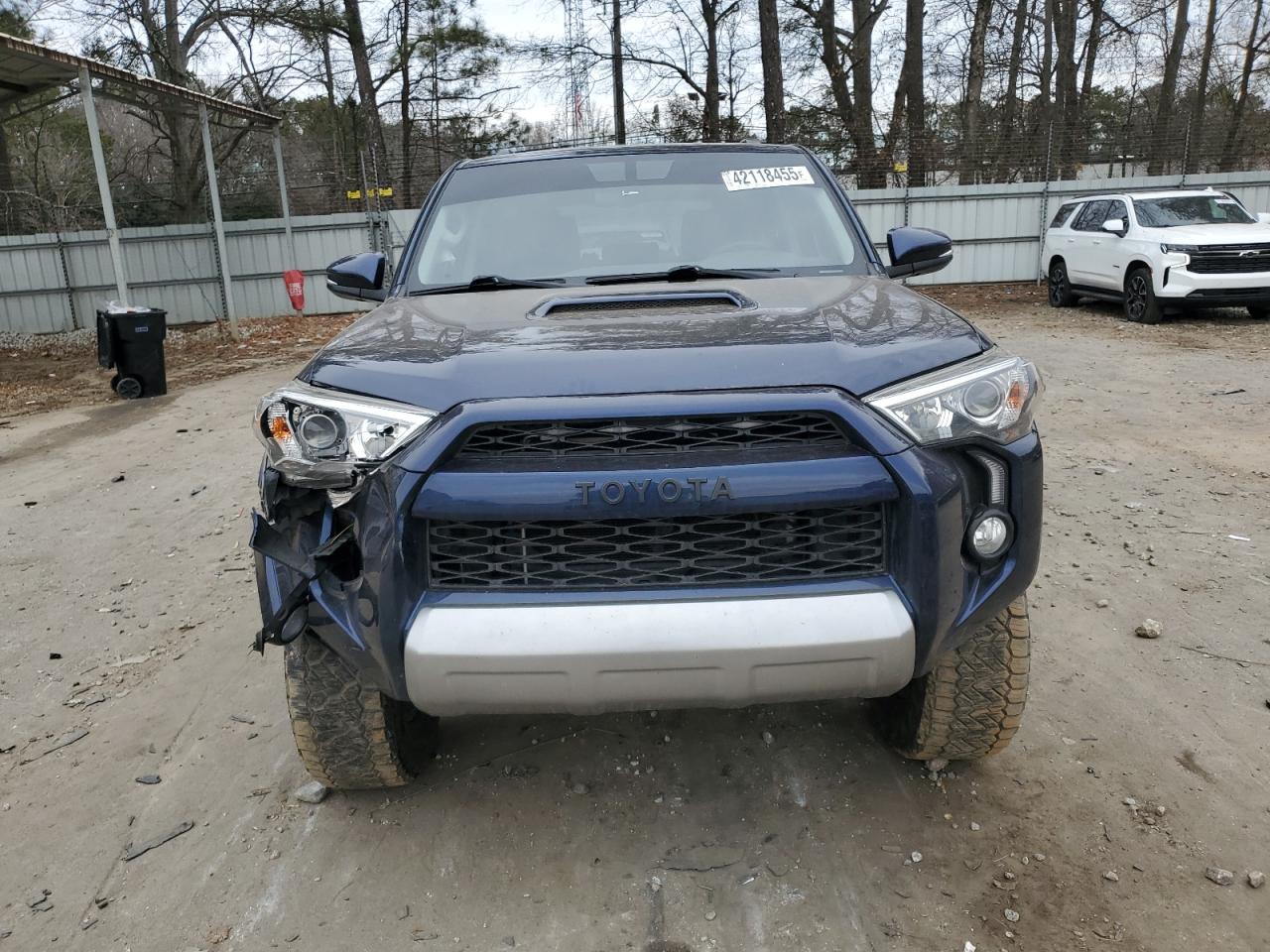 2019 Toyota 4Runner VIN JTEBU5JR7K5695831 Copart auction photo, side / front end damage thumbnail 5
