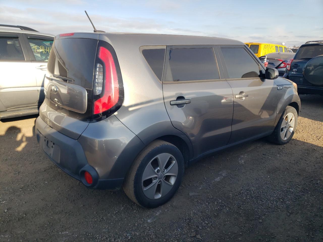 2015 KIA Soul VIN KNDJN2A24F7228696 Copart auction photo, mechanical / minor dent/scratches damage thumbnail 3