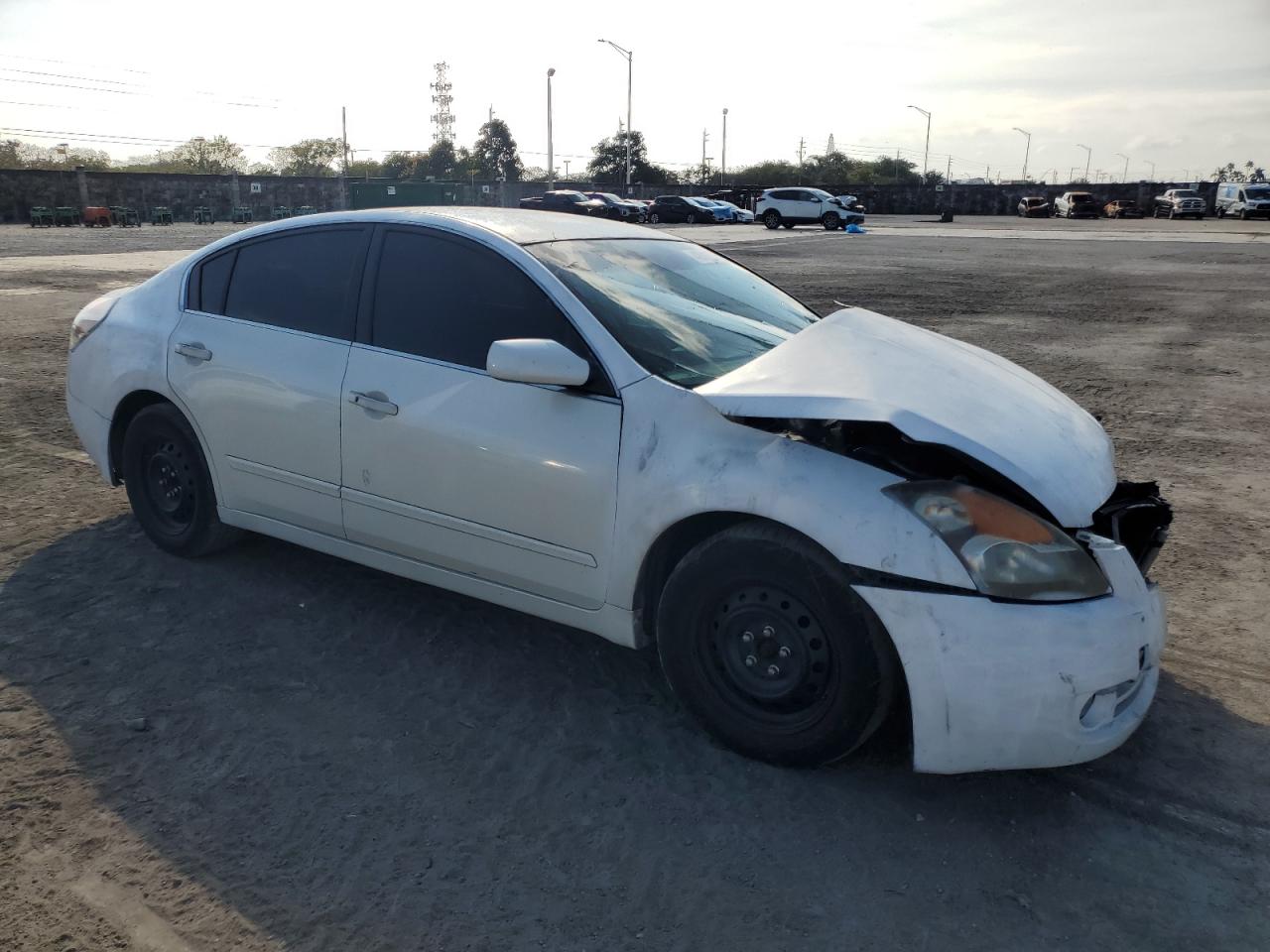 2009 Nissan Altima VIN 1N4AL21EX9N506488 Copart auction photo, front end / side damage thumbnail 4