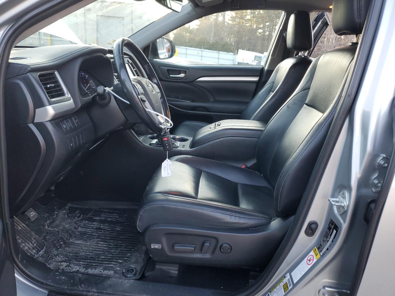 2019 Toyota Highlander VIN 5TDJZRFH2KS982447 Copart auction photo, front end / rear end damage thumbnail 7