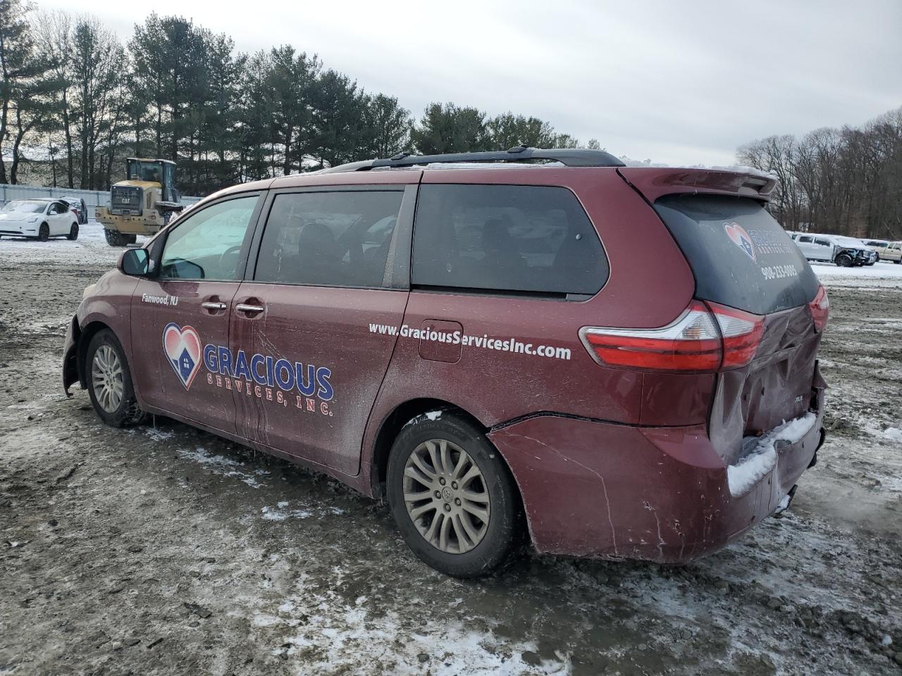 2015 Toyota Sienna VIN 5TDYK3DC7FS570229 Copart auction photo, rear end damage thumbnail 2