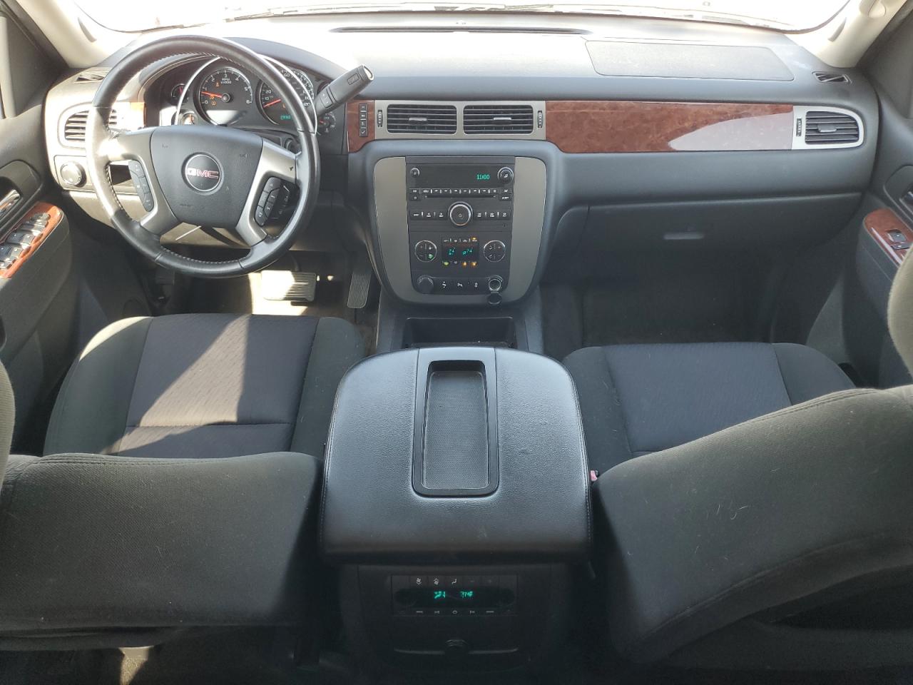 2012 GMC Yukon VIN 1GKS1AE00CR233112 Copart auction photo, front end damage thumbnail 8