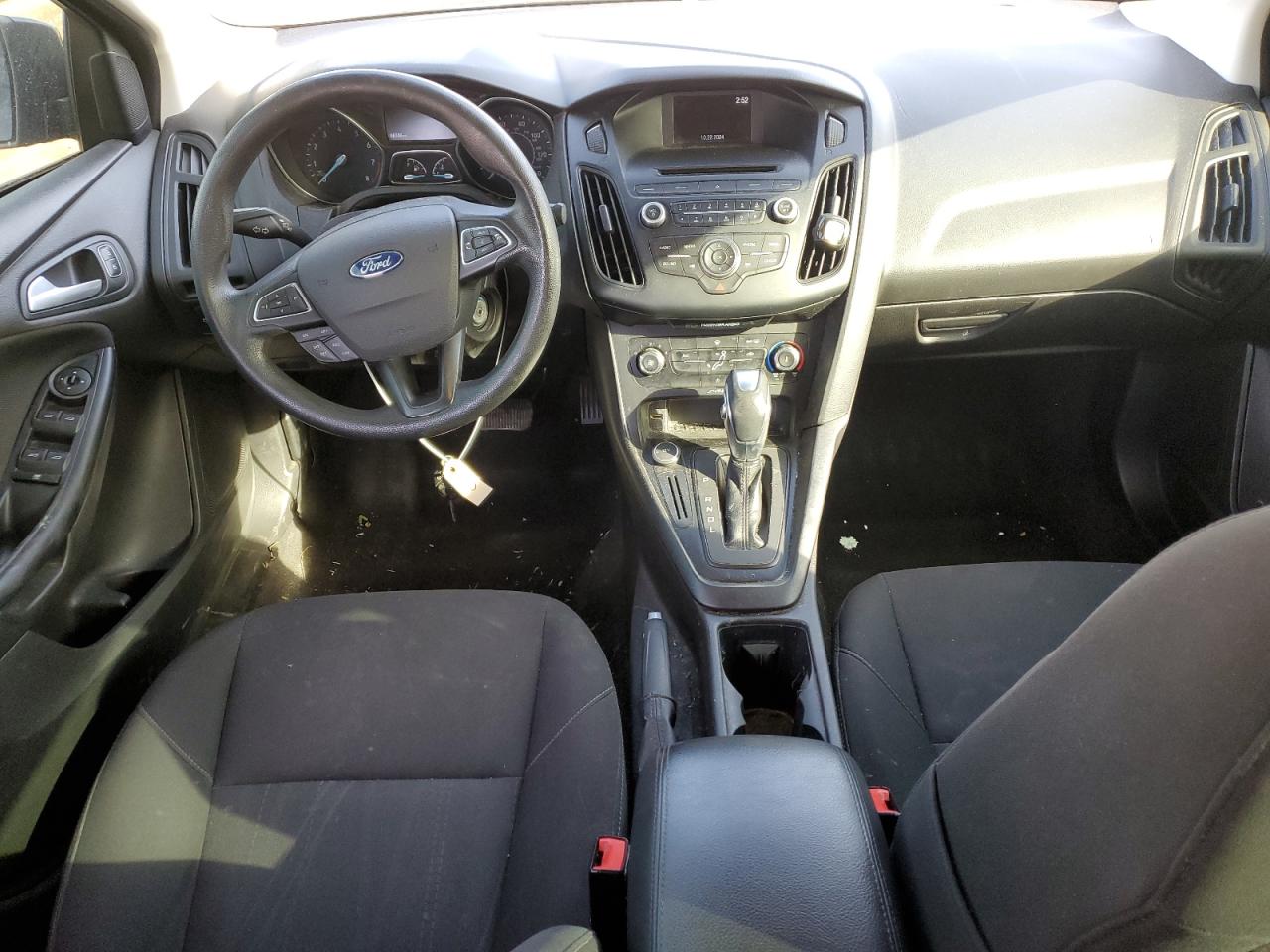 2016 Ford Focus VIN 1FADP3F24GL229173 Copart auction photo, front end / minor dent/scratches damage thumbnail 8