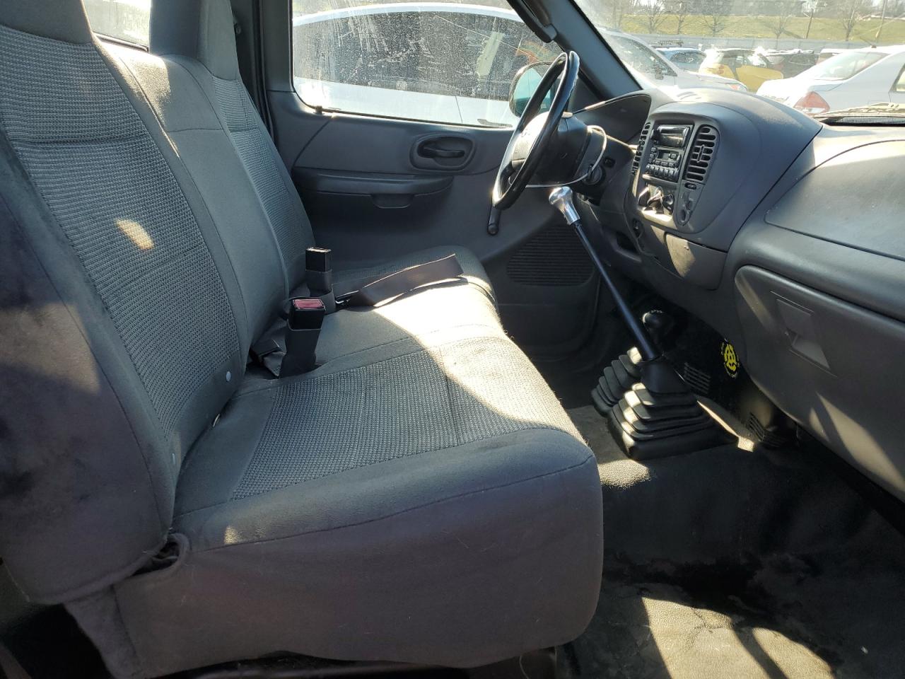 2003 Ford F-150 VIN 1FTRF182X3NB38752 Copart auction photo, front end / normal wear damage thumbnail 10