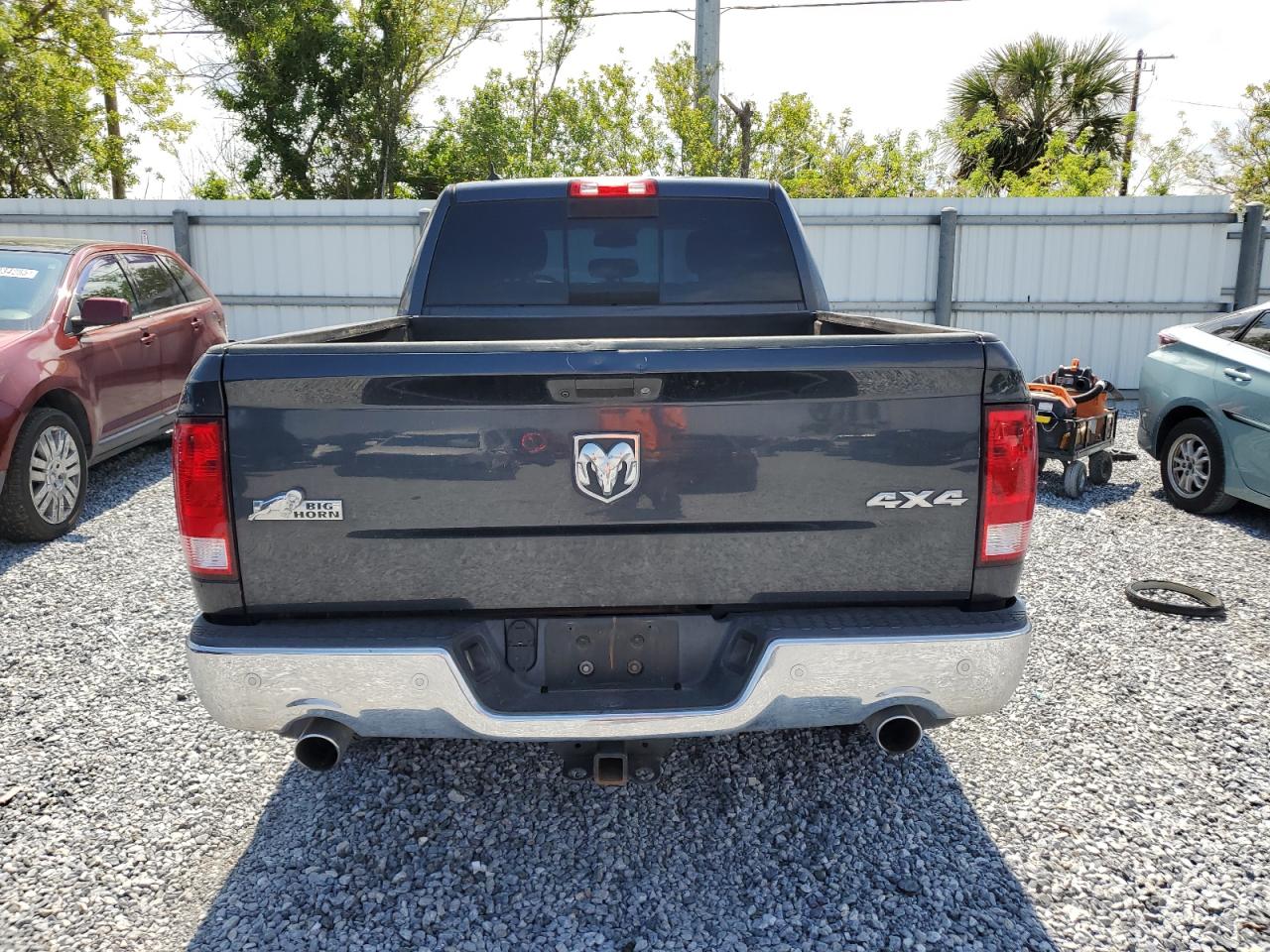 2017 RAM 1500 VIN 1C6RR7TT5HS551978 Copart auction photo, side damage thumbnail 6