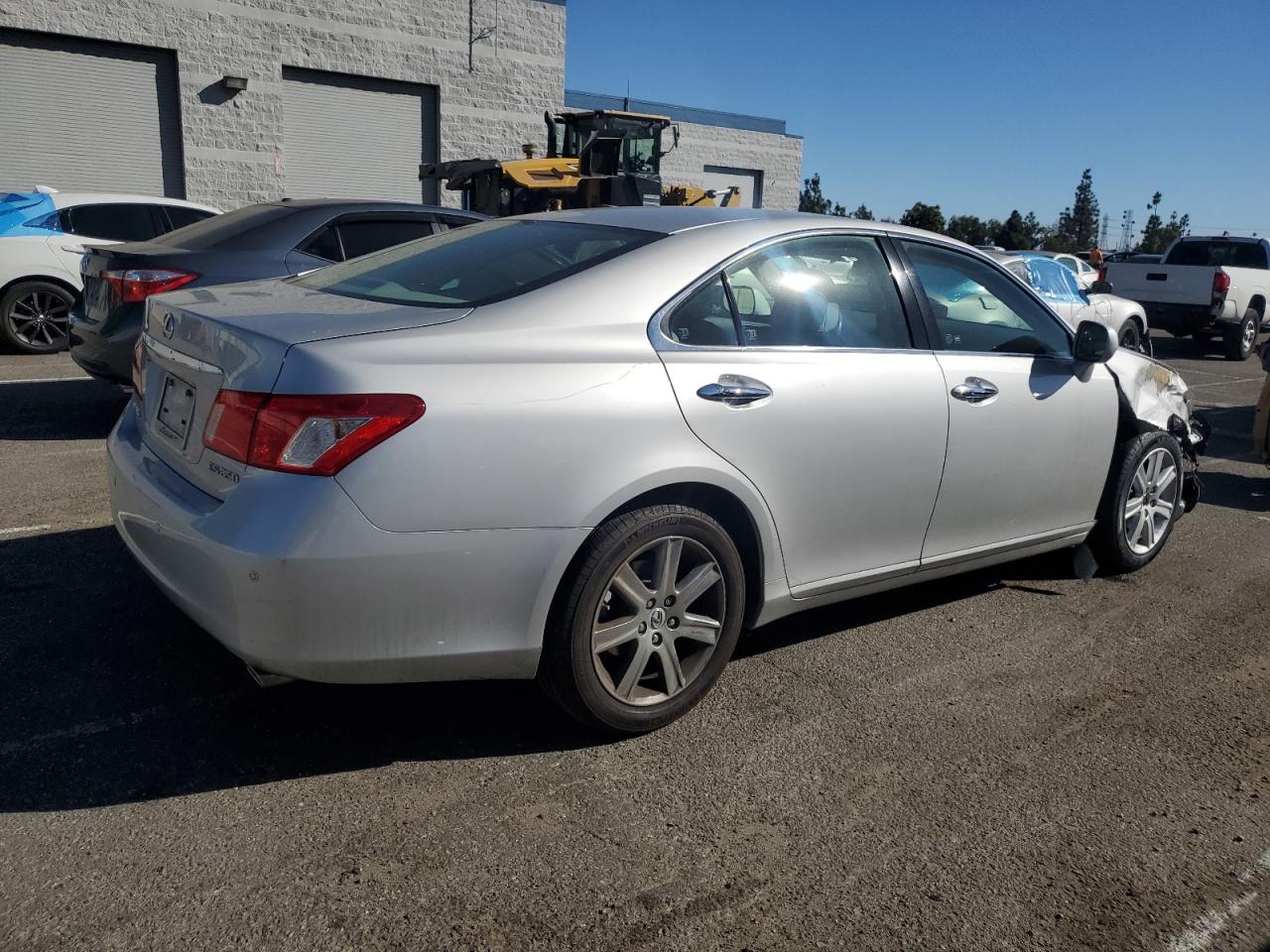 2007 Lexus ES VIN JTHBJ46G772112891 Copart auction photo, front end / rear end damage thumbnail 3