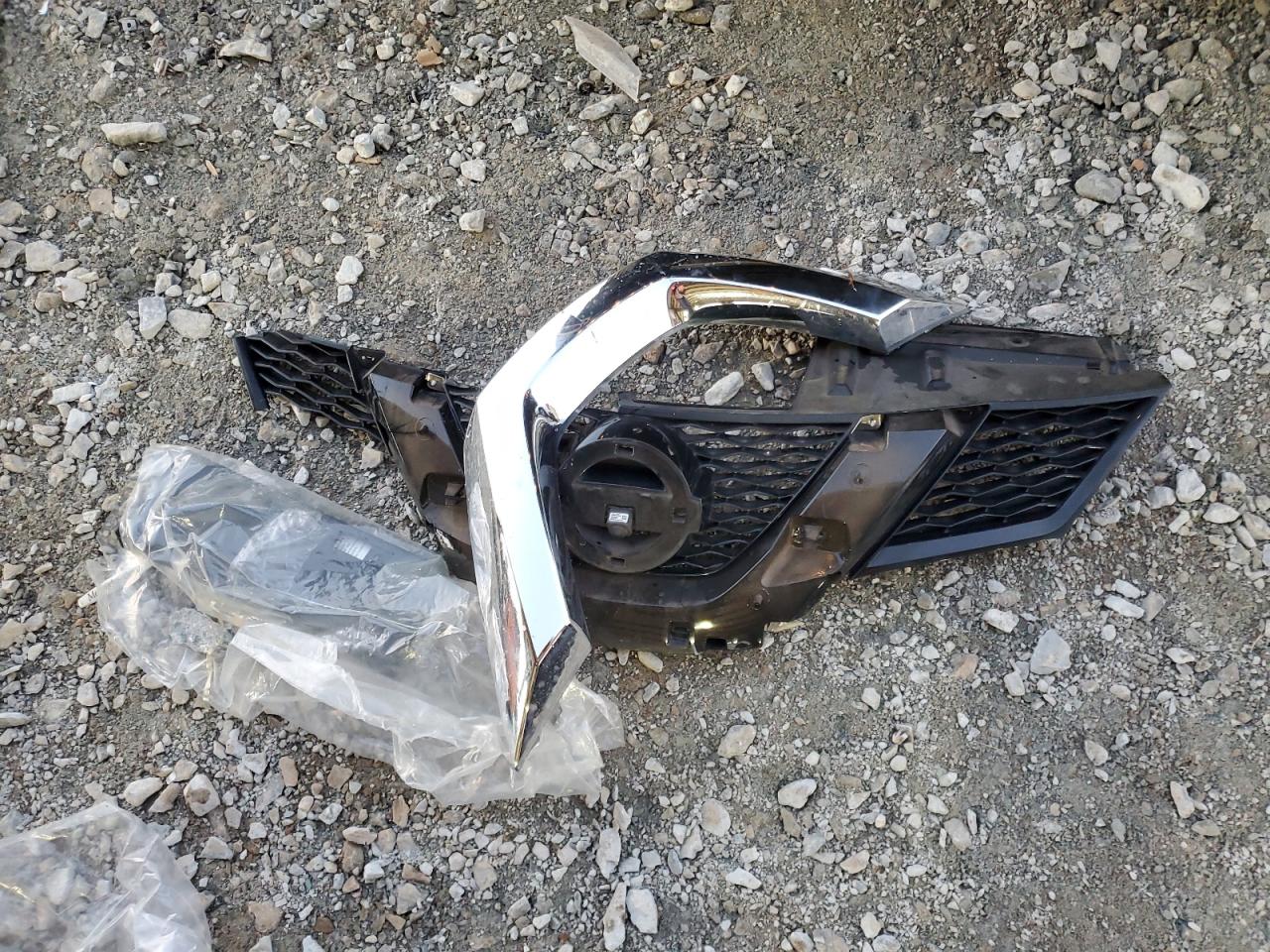 2015 Nissan Rogue VIN 5N1AT2MTXFC919499 Copart auction photo, front end damage thumbnail 13