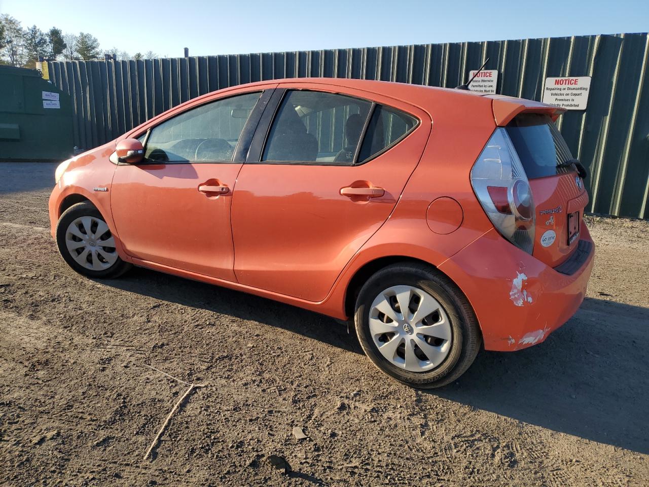 2014 Toyota Prius VIN JTDKDTB36E1060646 Copart auction photo, front end / minor dent/scratches damage thumbnail 2