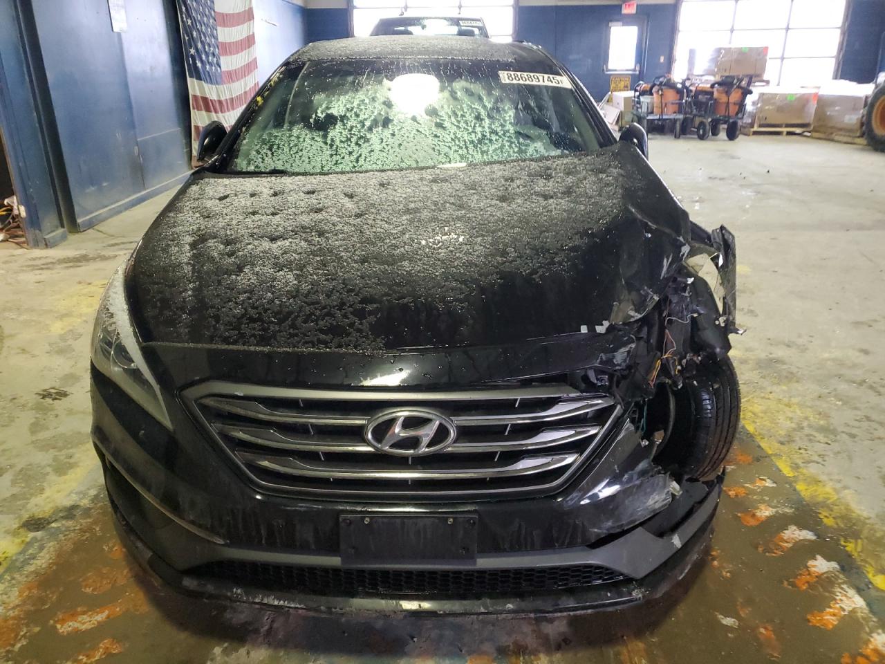 2015 Hyundai Sonata VIN 5NPE34AF3FH029950 Copart auction photo, front end / minor dent/scratches damage thumbnail 5