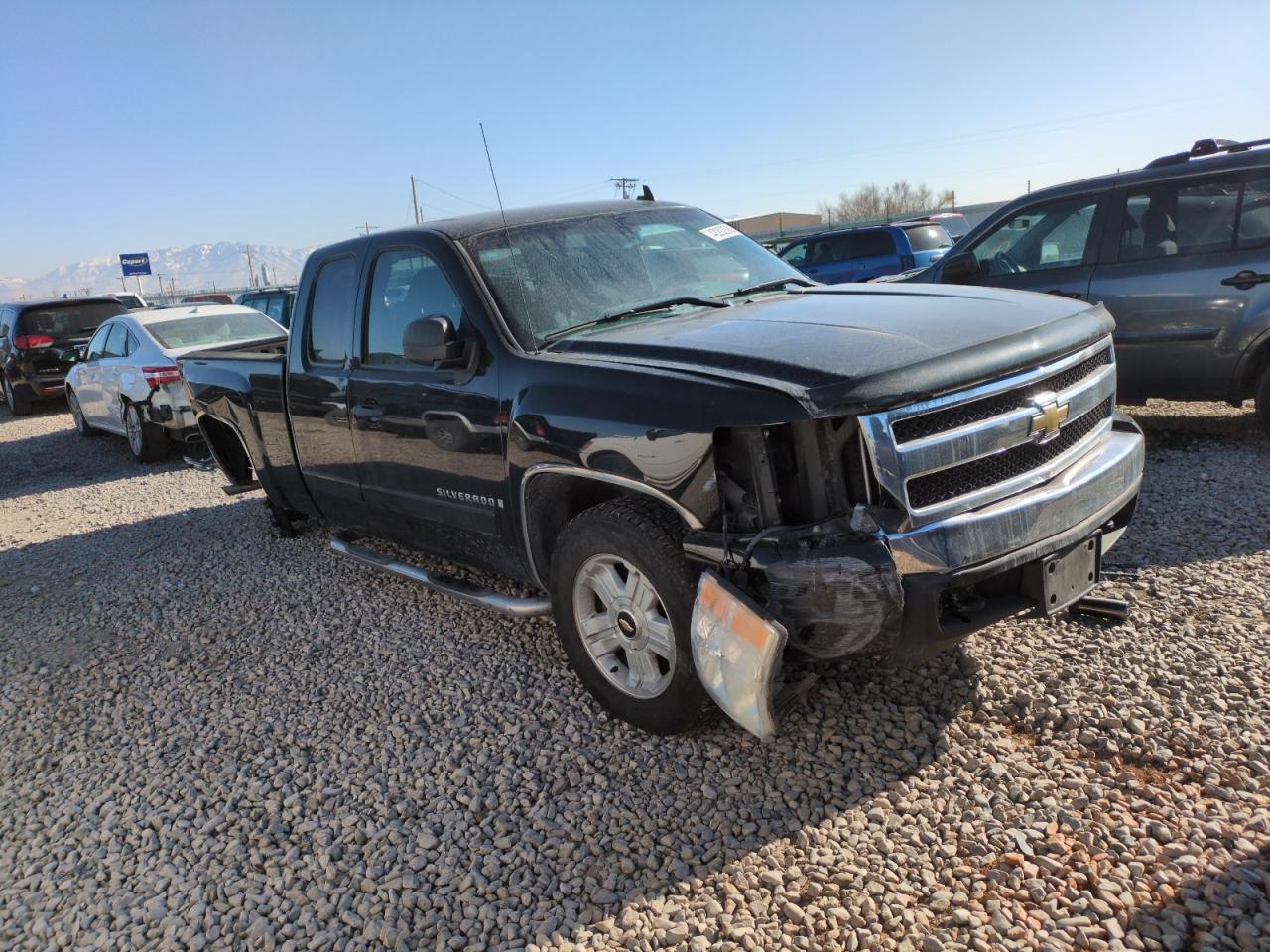 2007 Chevrolet Silverado VIN 1GCEK19J07Z630379 Copart auction photo, front end damage thumbnail 4
