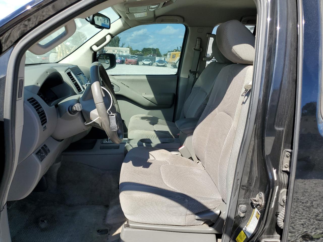 2014 Nissan Navara (Frontier) VIN 1N6AD0ER4EN713717 Copart auction photo, front end / side damage thumbnail 7