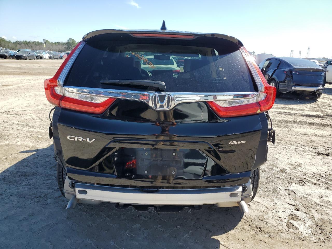 2018 Honda CR-V VIN 7FARW1H81JE026135 Copart auction photo, side / rear end damage thumbnail 6