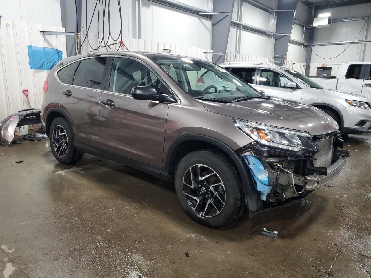 2016 Honda CR-V VIN 5J6RM4H47GL057244 Copart auction photo, front end damage thumbnail 4
