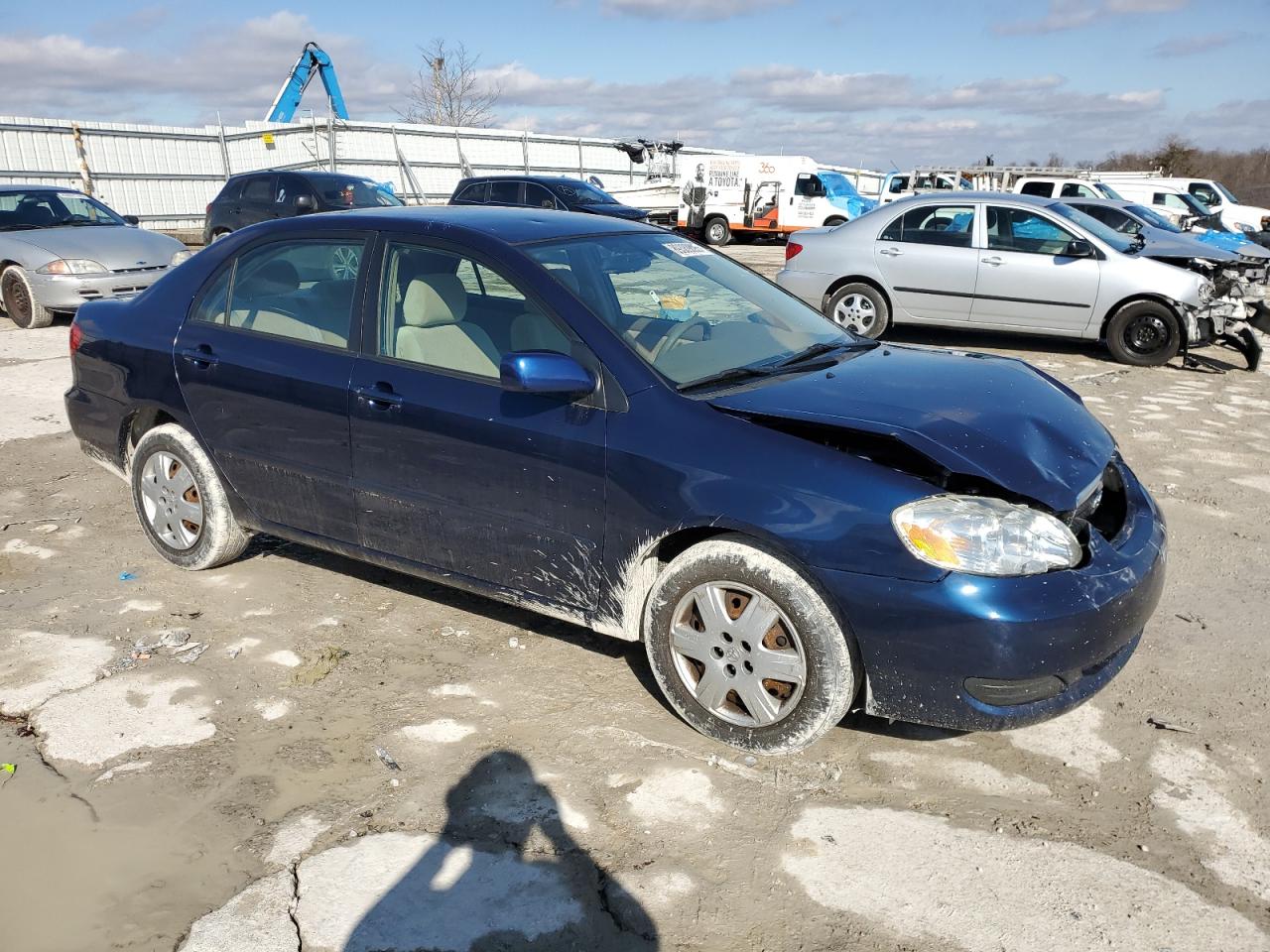 2007 Toyota Corolla VIN 2T1BR30E77C758123 Copart auction photo, front end / minor dent/scratches damage thumbnail 4