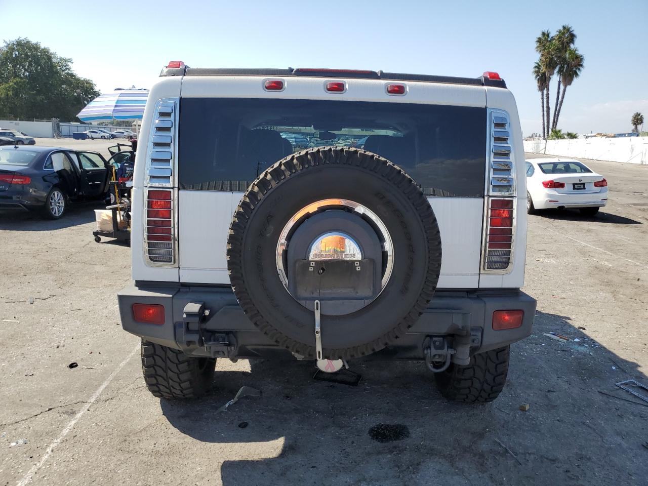 2005 Hummer H2 VIN 5GRGN23U35H132428 Copart auction photo, front end / minor dent/scratches damage thumbnail 6