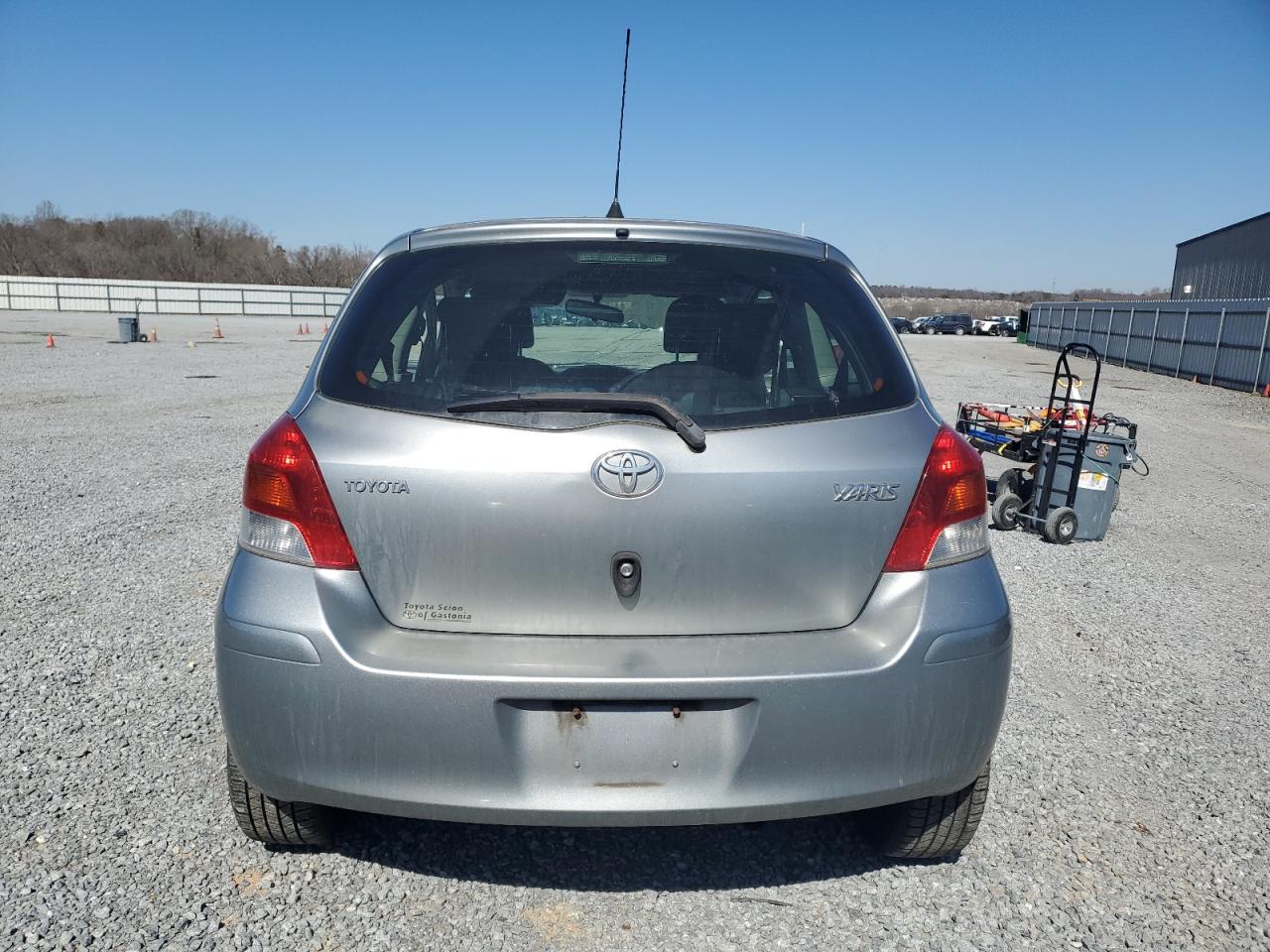 2011 Toyota Yaris VIN JTDJT4K37B5340908 Copart auction photo, front end damage thumbnail 6
