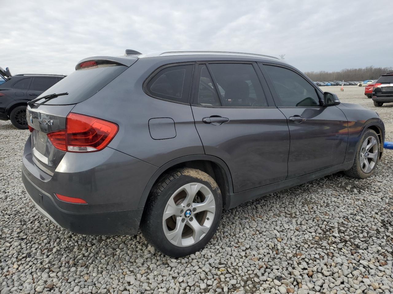 2014 BMW X1 VIN WBAVM1C52EVW56828 Copart auction photo, mechanical damage thumbnail 3