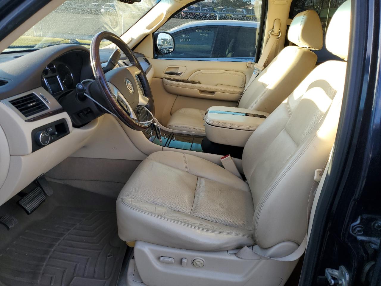 2008 Cadillac Escalade VIN 1GYFK66848R240528 Copart auction photo, side damage thumbnail 7