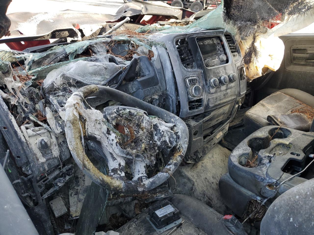 2017 RAM 1500 VIN 3C6JR6AG0HG695930 Copart auction photo, burn / front end damage thumbnail 8
