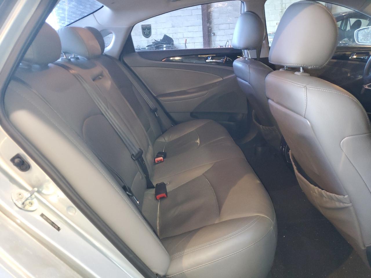 2012 Hyundai Sonata VIN 5NPEC4AB1CH392465 Copart auction photo, front end / side damage thumbnail 11