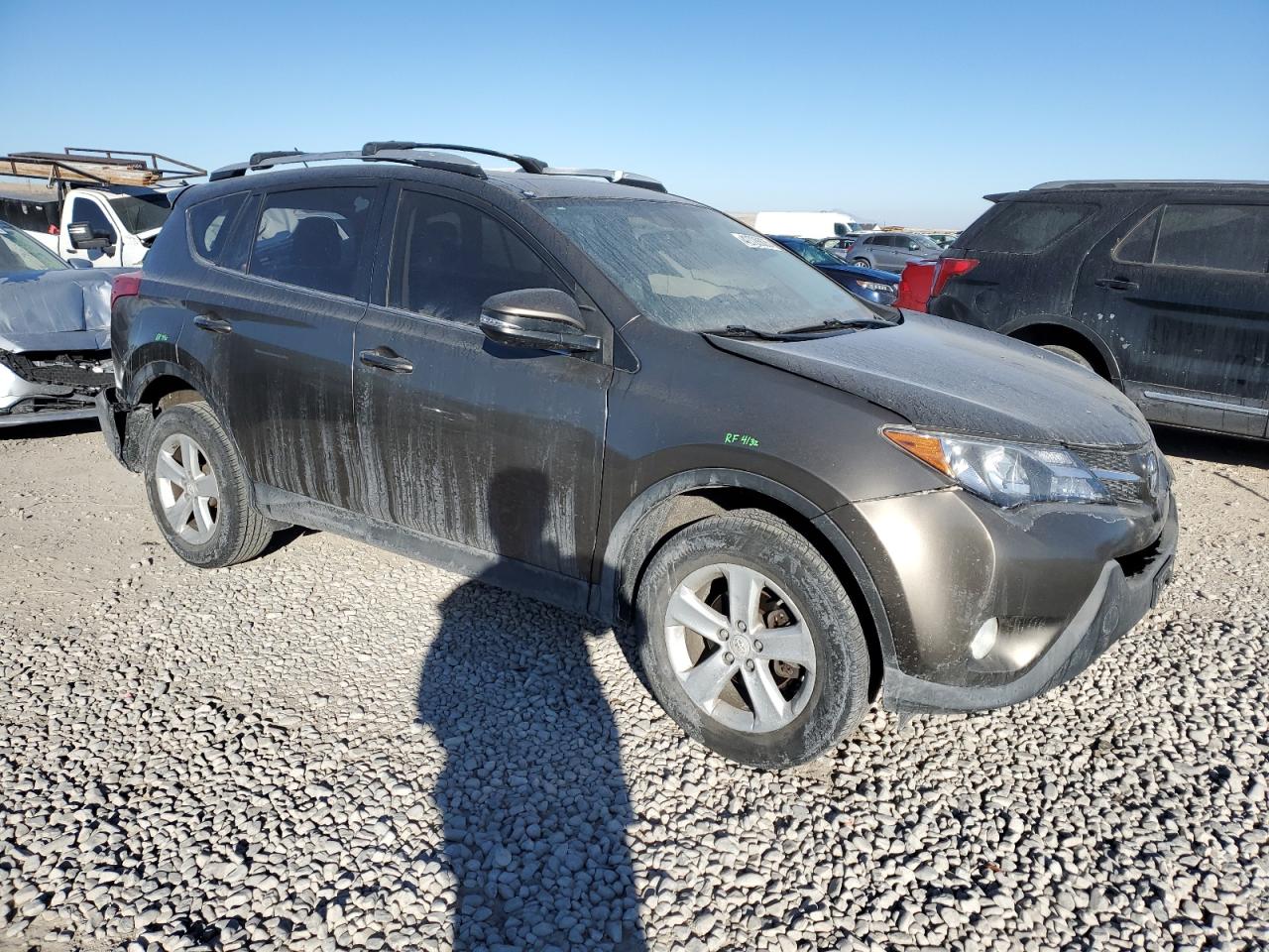 2014 Toyota RAV 4 VIN JTMRFREV2ED086197 Copart auction photo, rear end / front end damage thumbnail 4