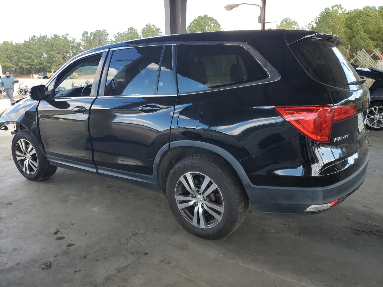 2016 Honda Pilot VIN 5FNYF5H36GB059420 Copart auction photo, front end damage thumbnail 2