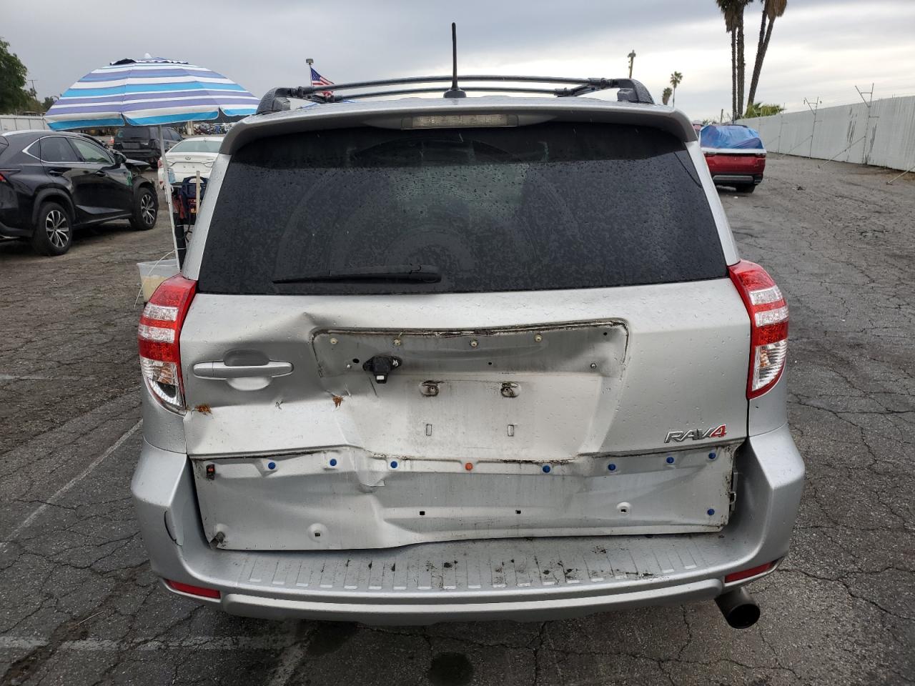 2011 Toyota RAV 4 VIN JTMWF4DV9B5042288 Copart auction photo, rear end damage thumbnail 6