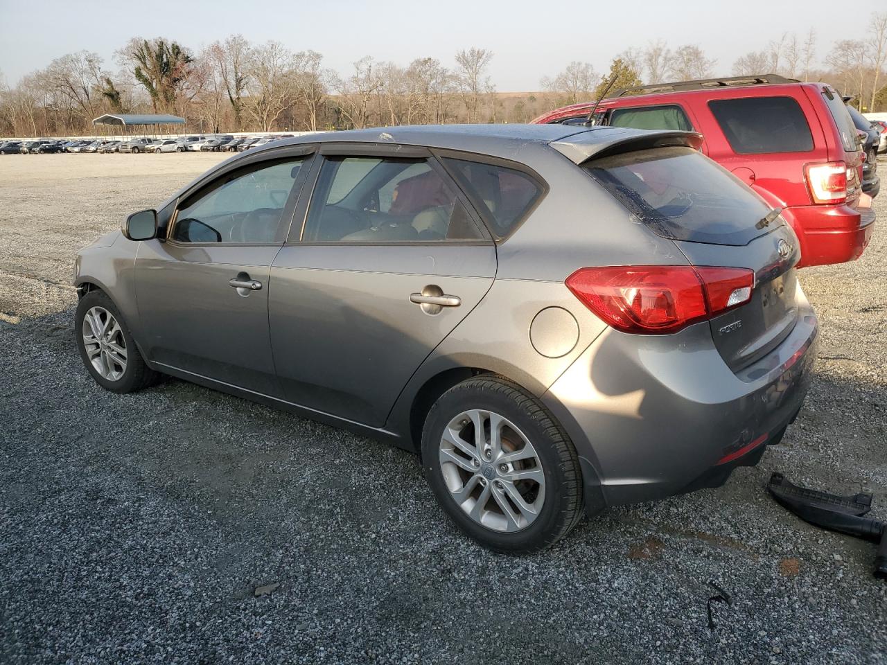 2012 KIA Forte VIN KNAFU5A28C5621907 Copart auction photo, front end damage thumbnail 2