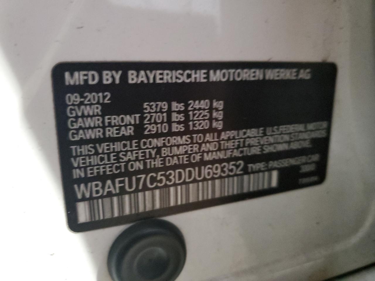 2013 BMW 5er VIN WBAFU7C53DDU69352 Copart auction photo, side / front end damage thumbnail 12