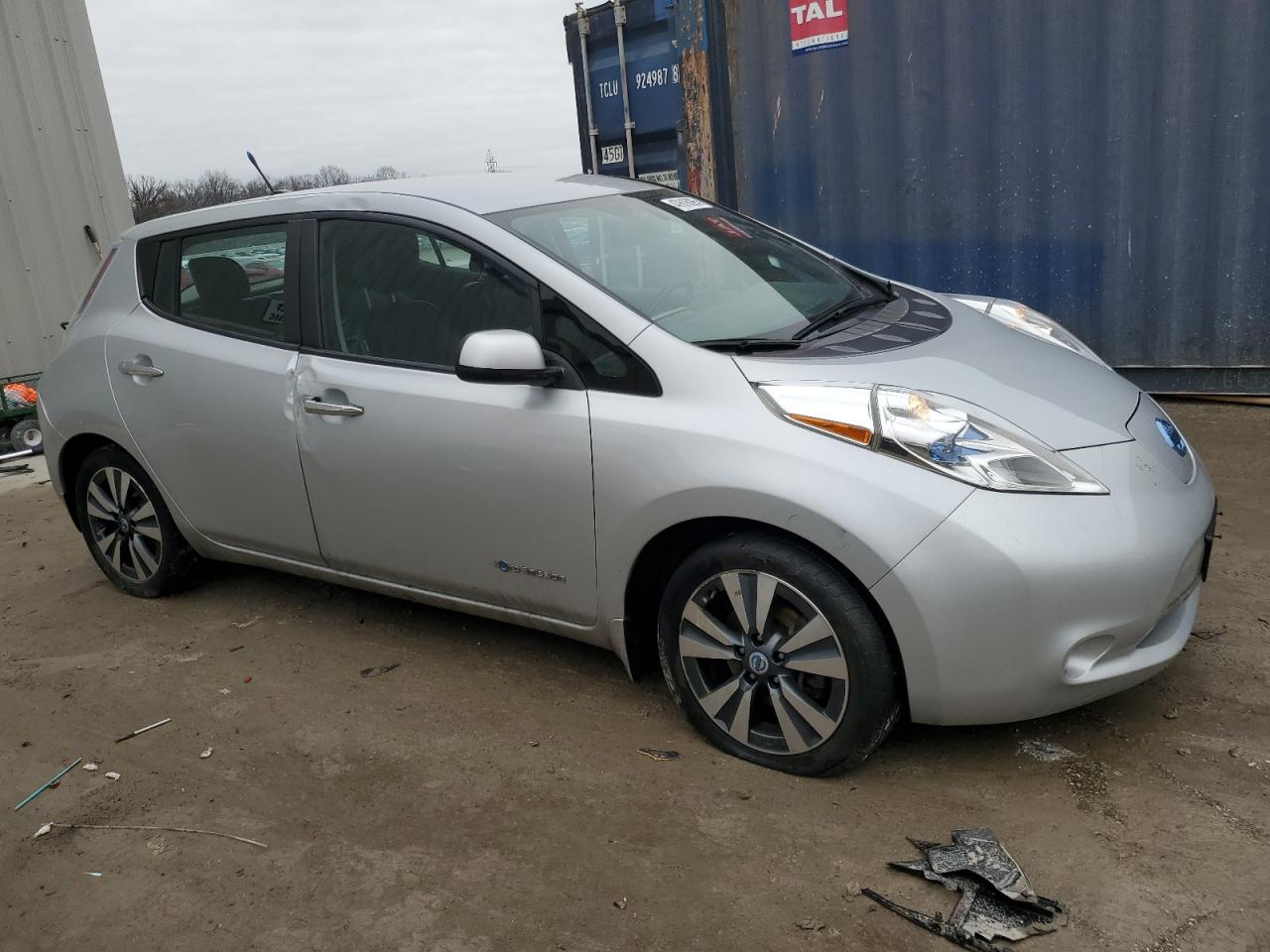 2013 Nissan Leaf VIN 1N4AZ0CP4DC402150 Copart auction photo, front end / side damage thumbnail 4