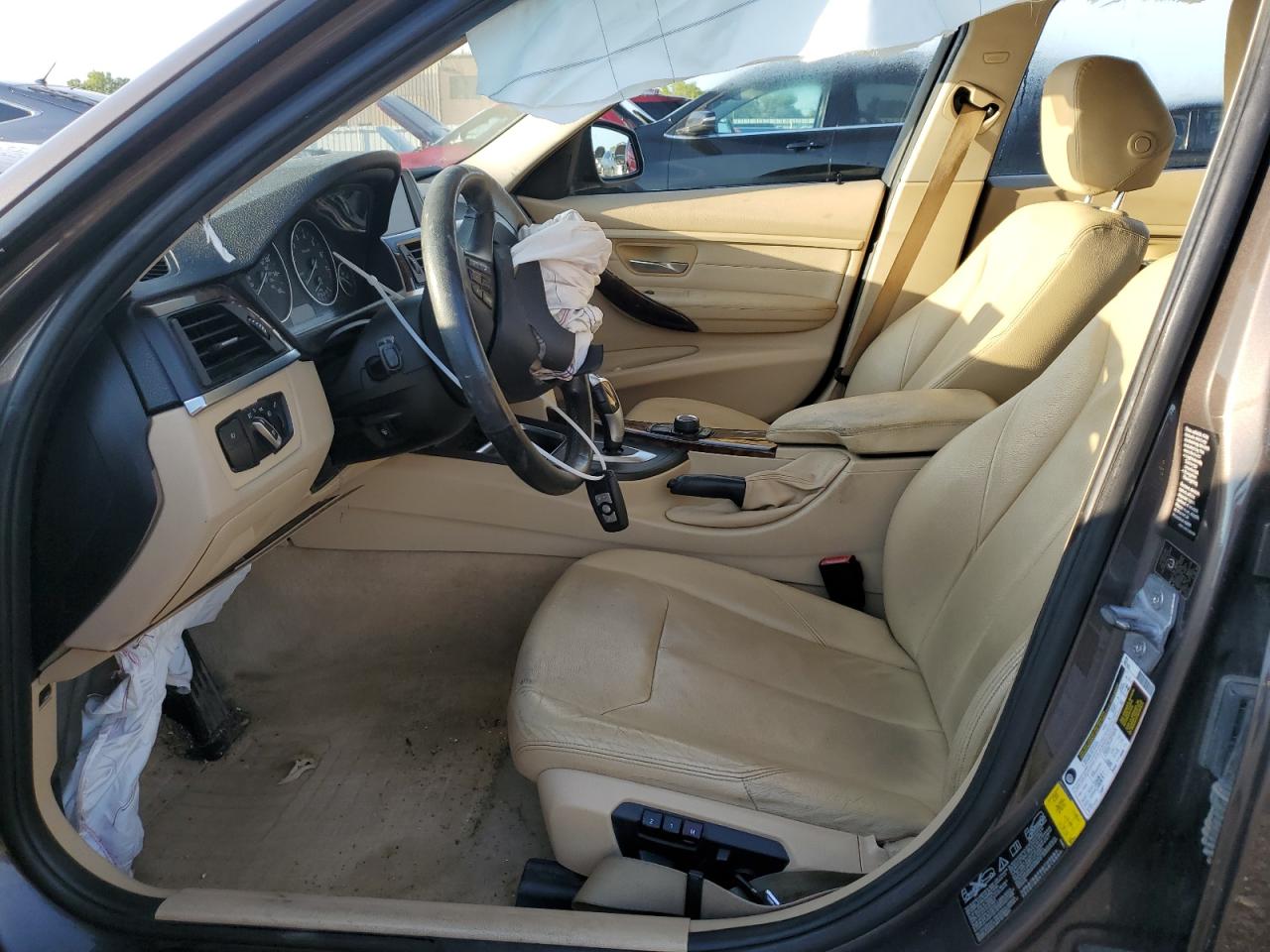 2014 BMW 3er VIN WBA3C3G58ENS68101 Copart auction photo, front end damage thumbnail 7