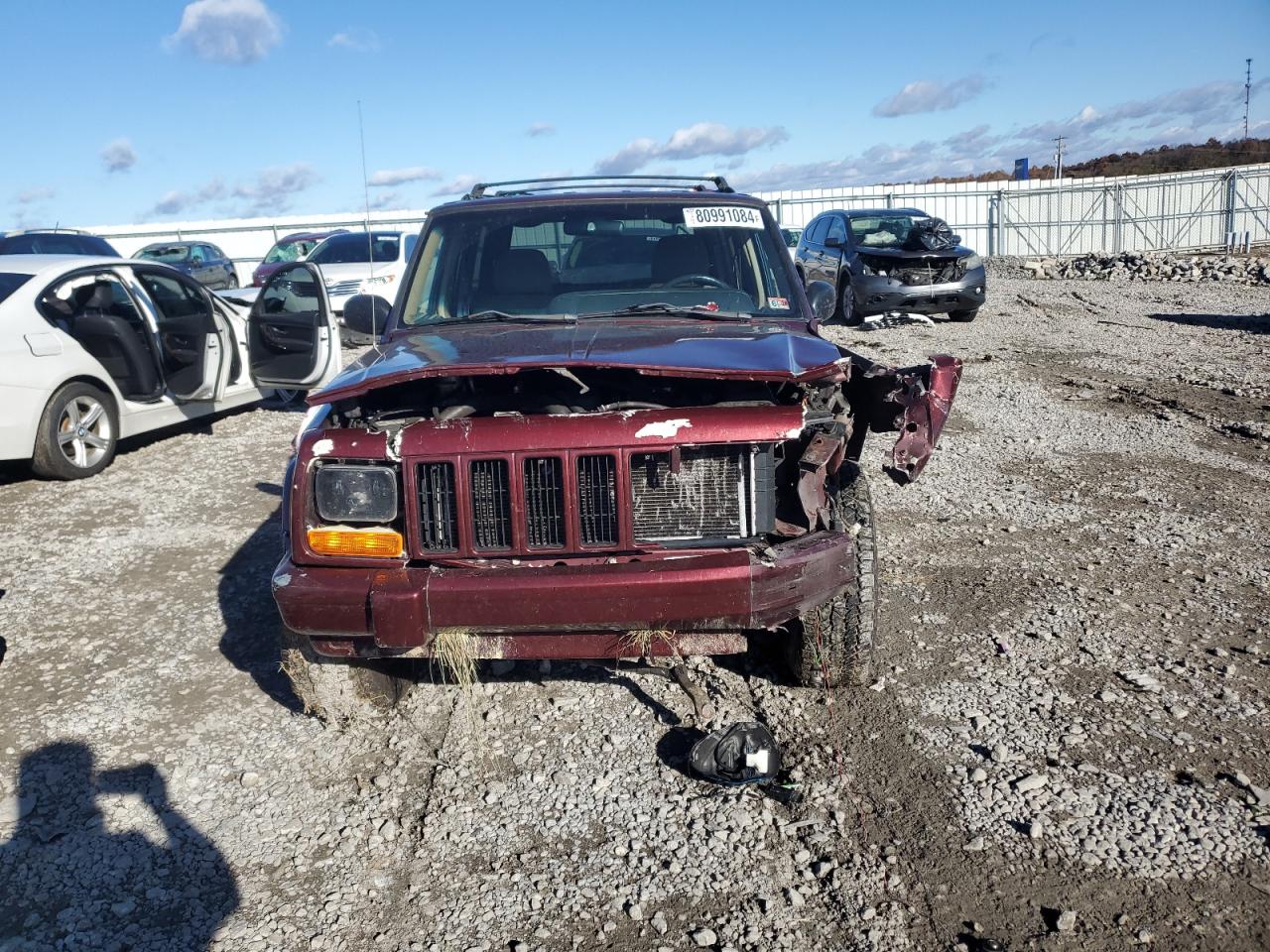 2000 Jeep Cherokee VIN 1J4FF58S9YL196696 Copart auction photo, front end / all over damage thumbnail 5