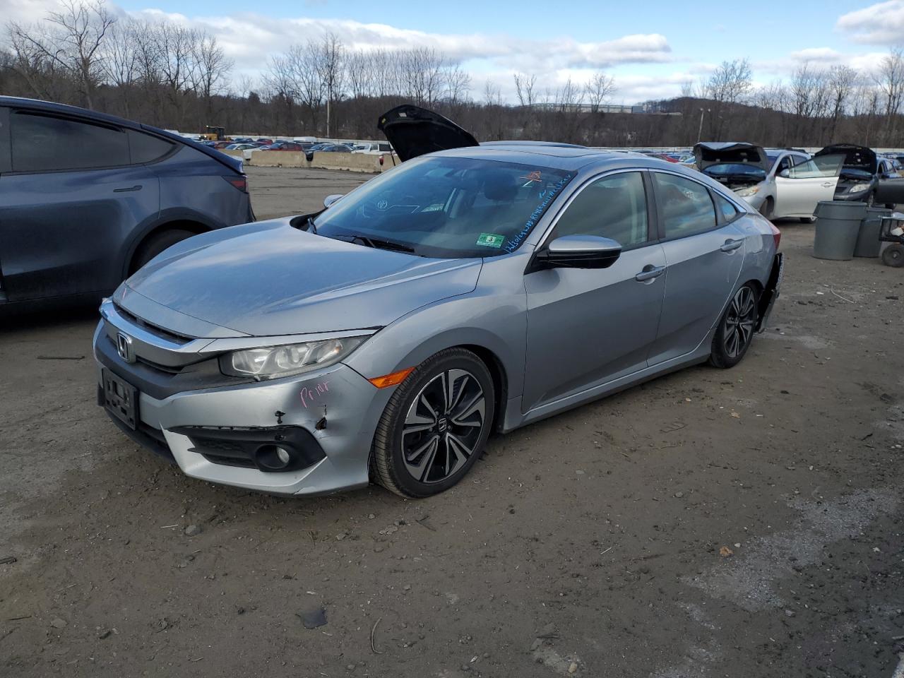 2016 Honda Civic VIN 19XFC1F33GE210716
