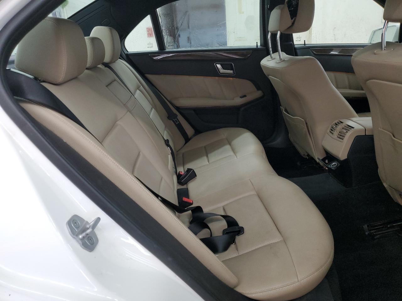 2013 Mercedes-Benz E-klasse VIN WDDHF5KB5DA679296 Copart auction photo, rear end damage thumbnail 10