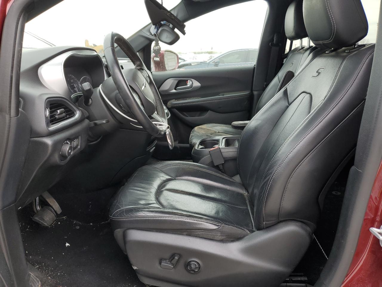 2018 Chrysler Pacifica VIN 2C4RC1BG5JR237203 Copart auction photo, all over damage thumbnail 7
