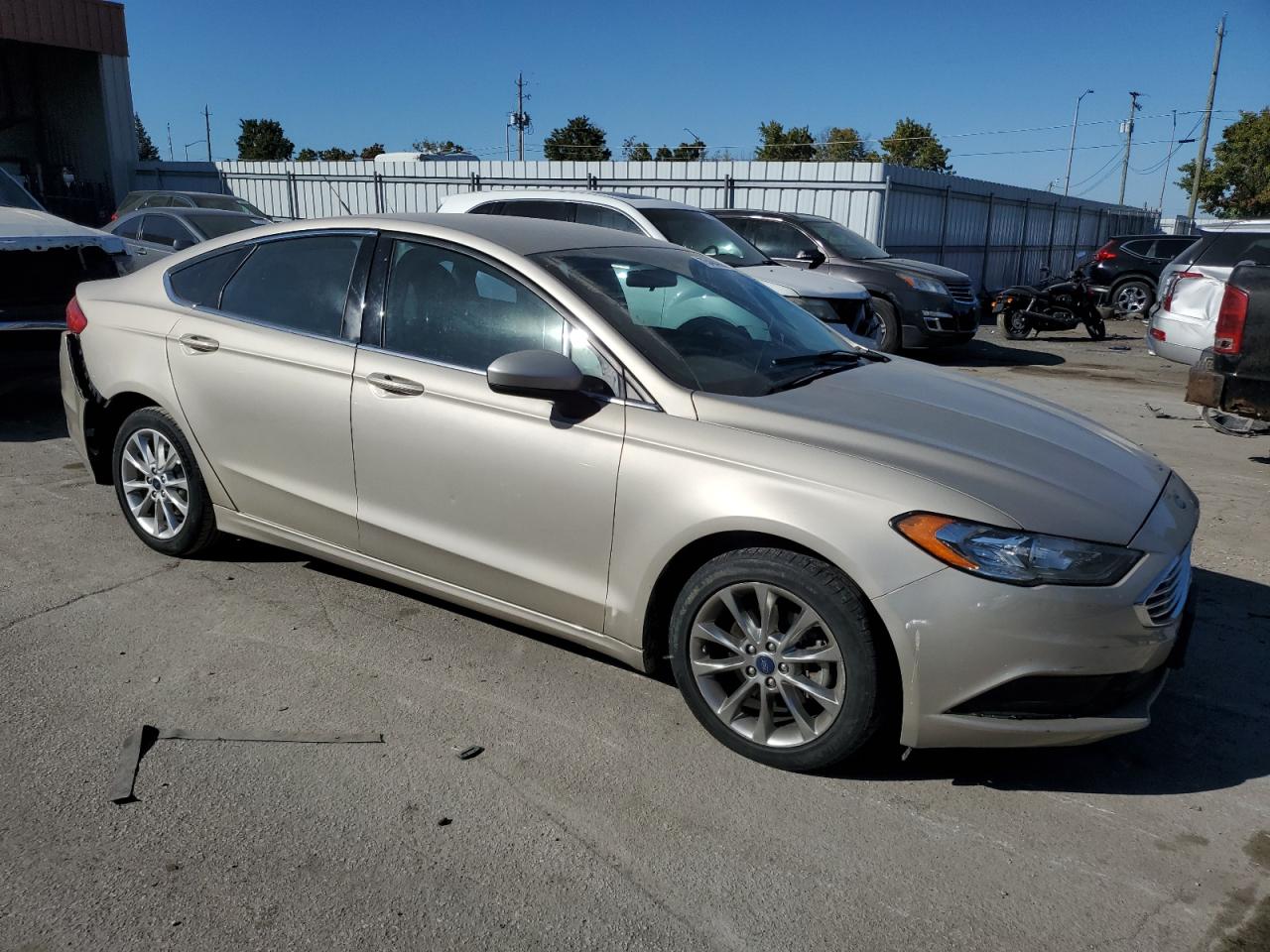 2017 Ford Fusion VIN 3FA6P0LU9HR385371 Copart auction photo, rear end / minor dent/scratches damage thumbnail 4