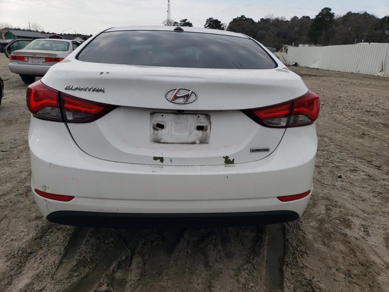 2015 Hyundai Elantra VIN 5NPDH4AE6FH561312 Copart auction photo, front end damage thumbnail 6