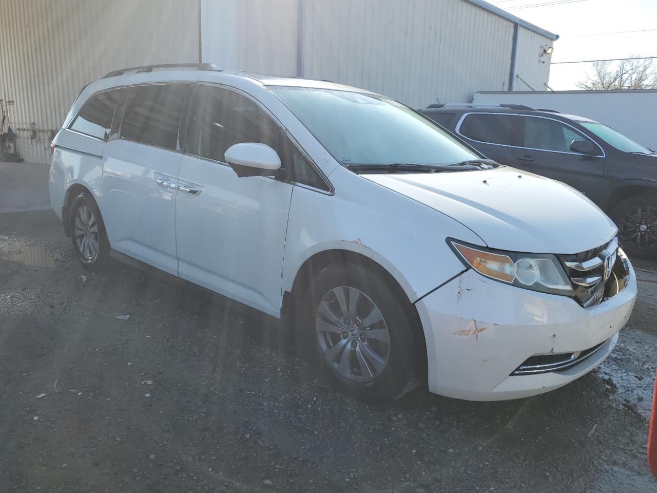 2014 Honda Odyssey VIN 5FNRL5H69EB017277 Copart auction photo, front end damage thumbnail 4