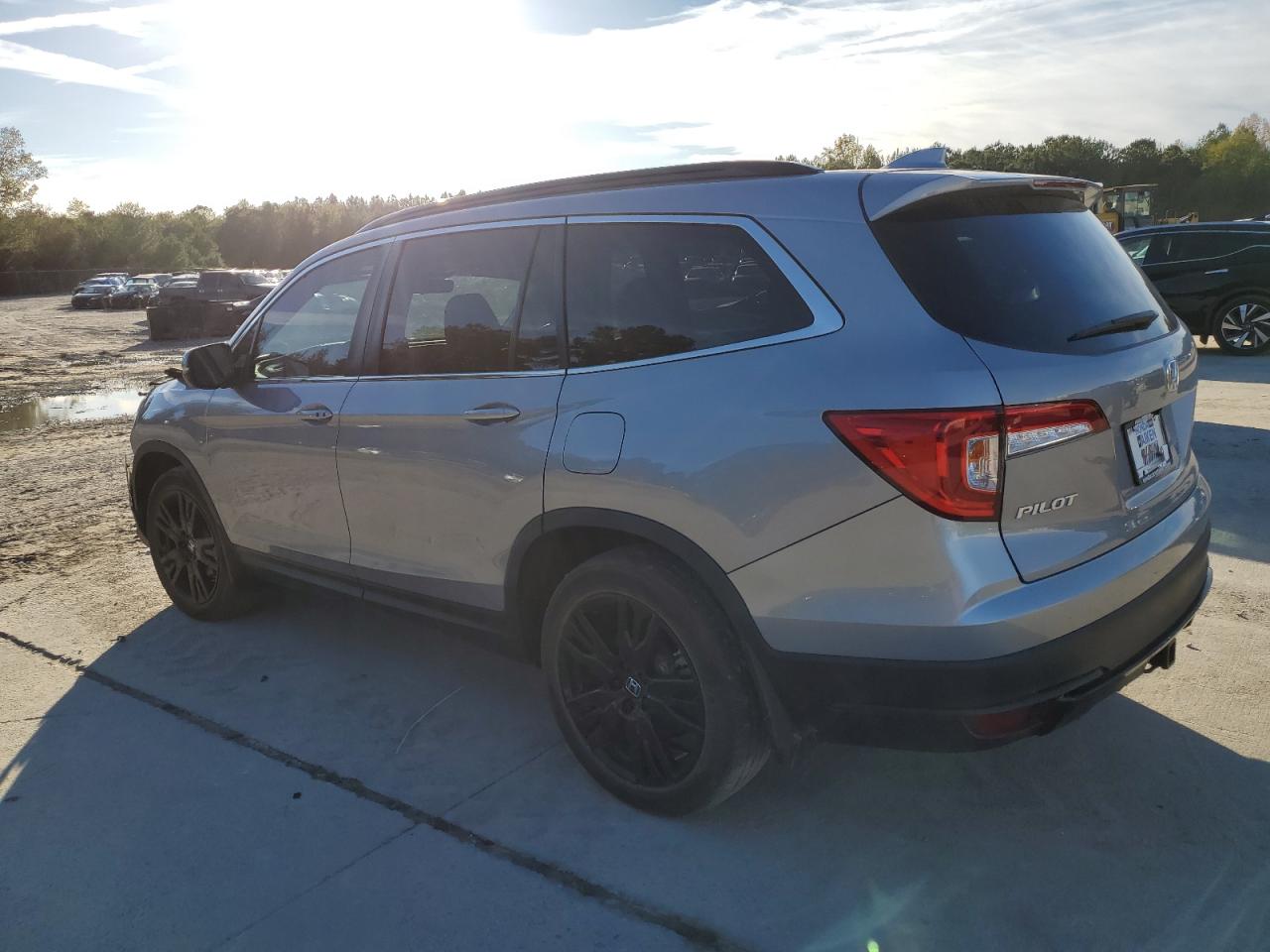 2022 Honda Pilot VIN 5FNYF5H27NB029492 Copart auction photo, front end damage thumbnail 2