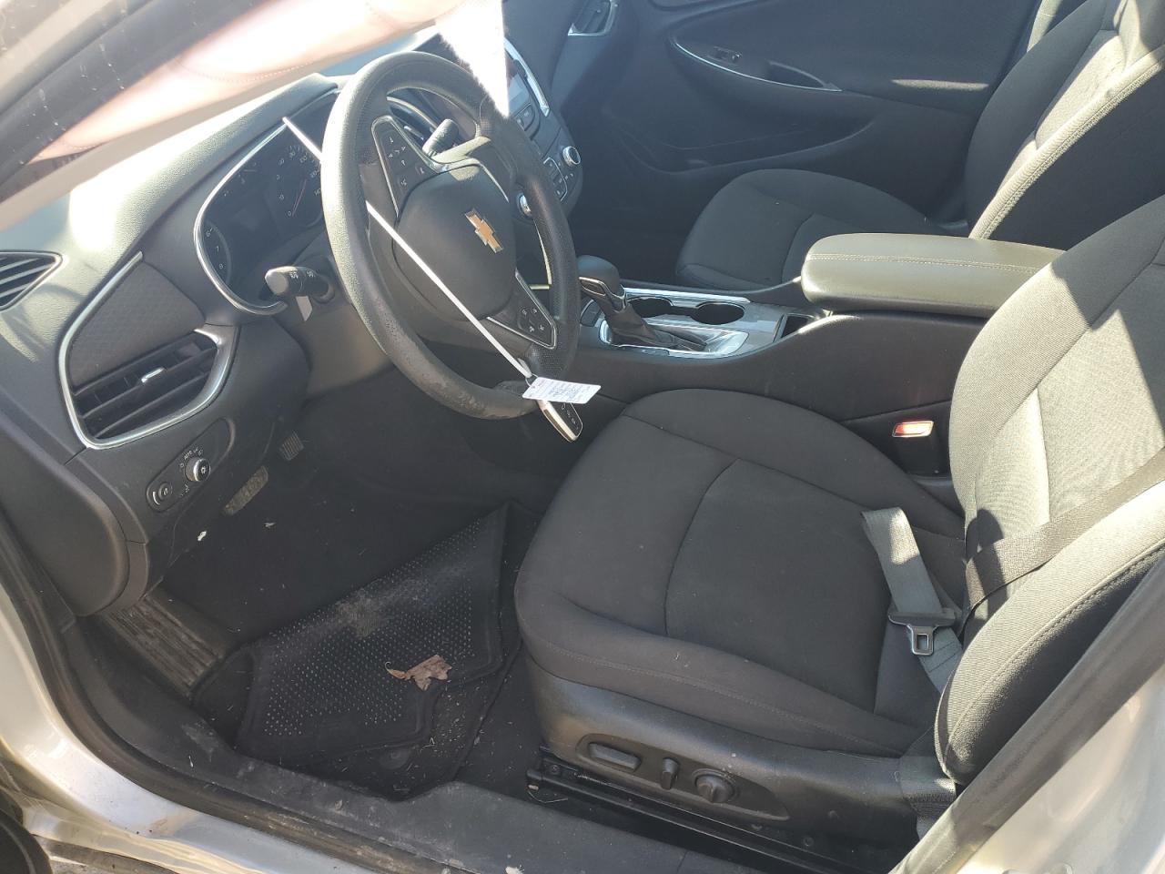 2021 Chevrolet Malibu VIN 1G1ZD5ST2MF073253 Copart auction photo, side / front end damage thumbnail 7