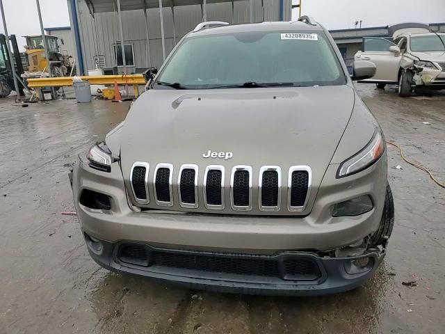 2017 Jeep Grand Cherokee VIN 1C4PJLCB6HW650311 Copart auction photo, front end / undercarriage damage thumbnail 14