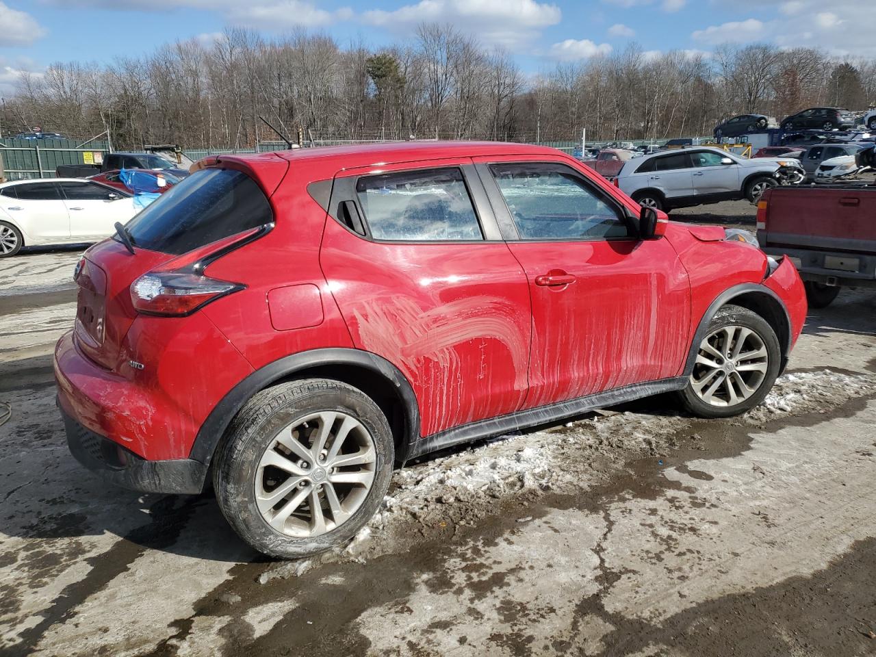 2015 Nissan Juke VIN JN8AF5MVXFT558522 Copart auction photo, front end / side damage thumbnail 3