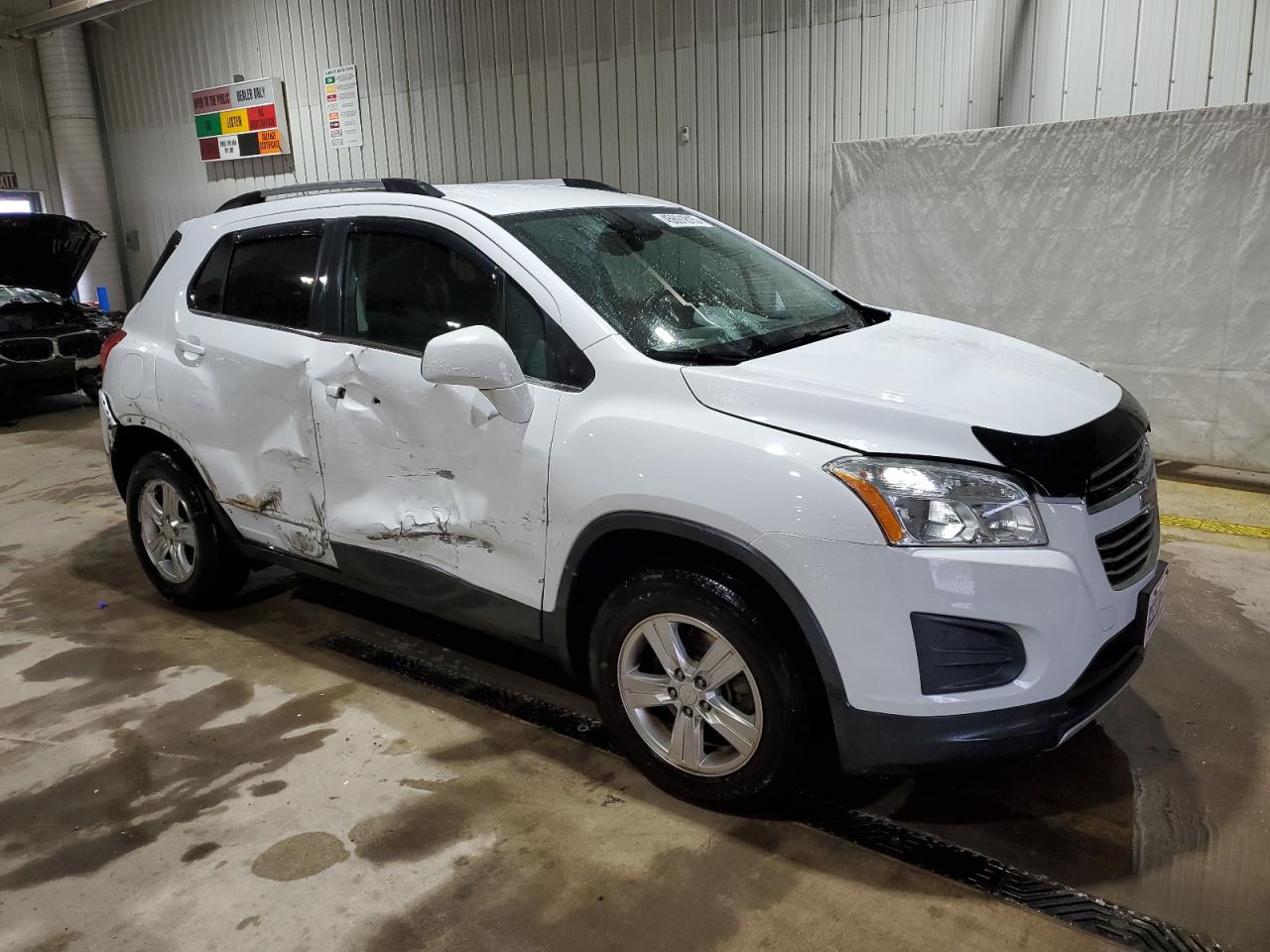 2016 Chevrolet Trax VIN 3GNCJPSB3GL257028 Copart auction photo, side damage thumbnail 4