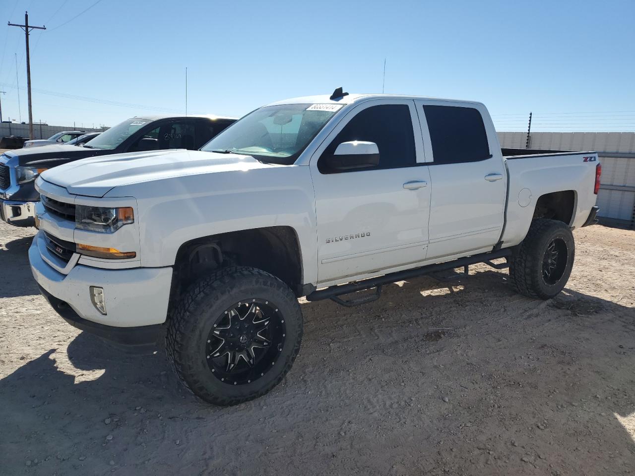 2018 Chevrolet Silverado VIN 3GCUKREC6JG291832
